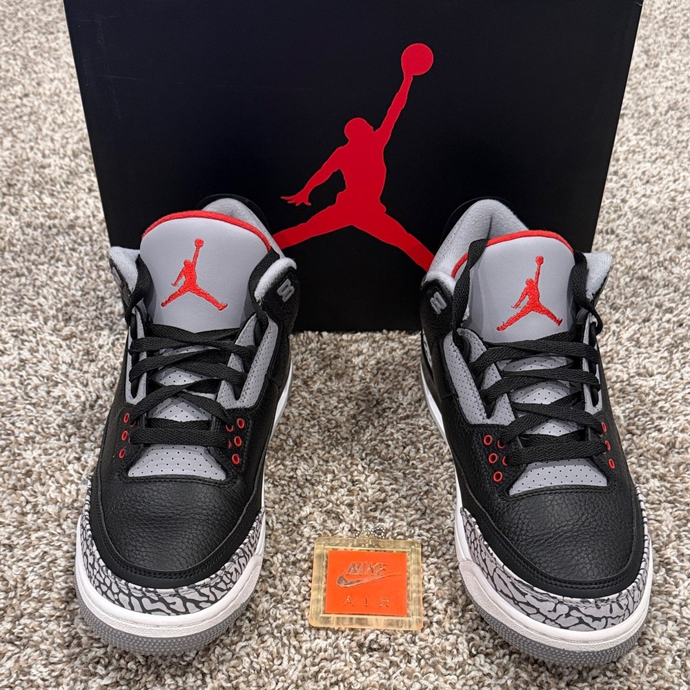 Air Jordan 3 black cement OG (2018) excellent condition